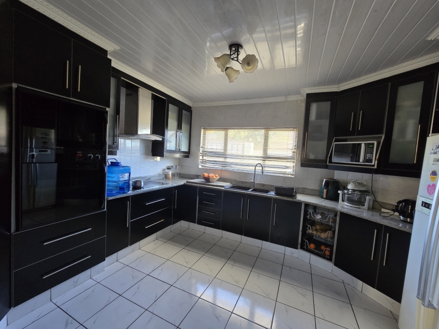 3 Bedroom Property for Sale in Haven Hills Eastern Cape